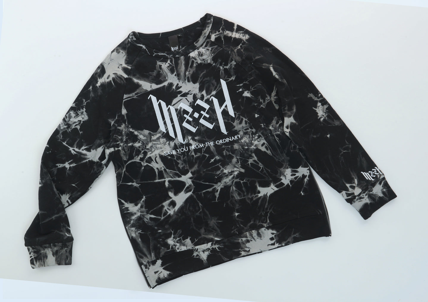 MZZH Black & White Raglan Sweater